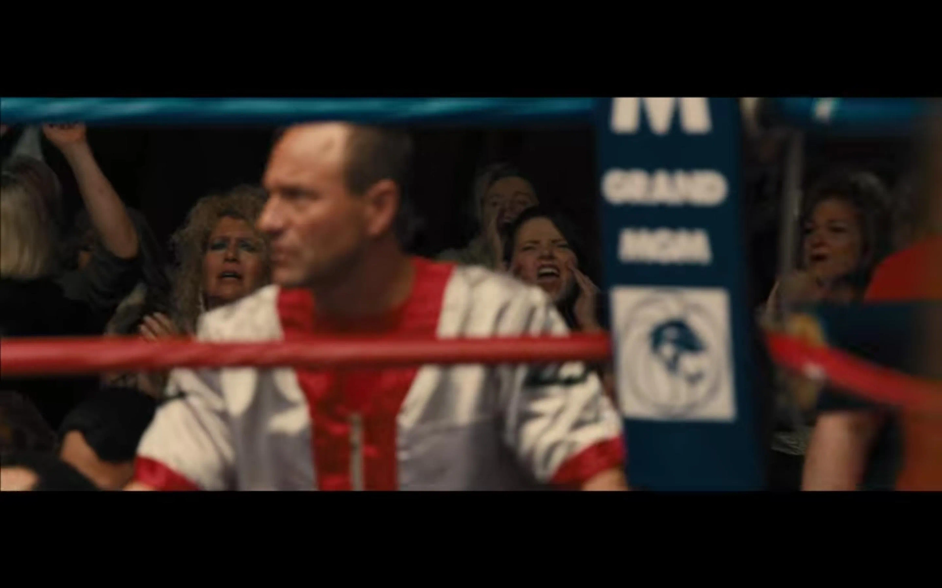 Aaron Eckhart in Bleed for This (2016)