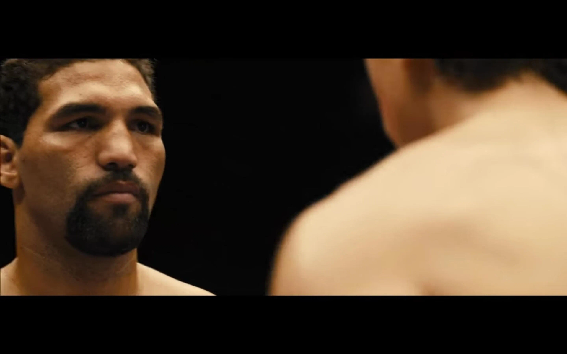 Edwin Rodriguez in Bleed for This (2016)