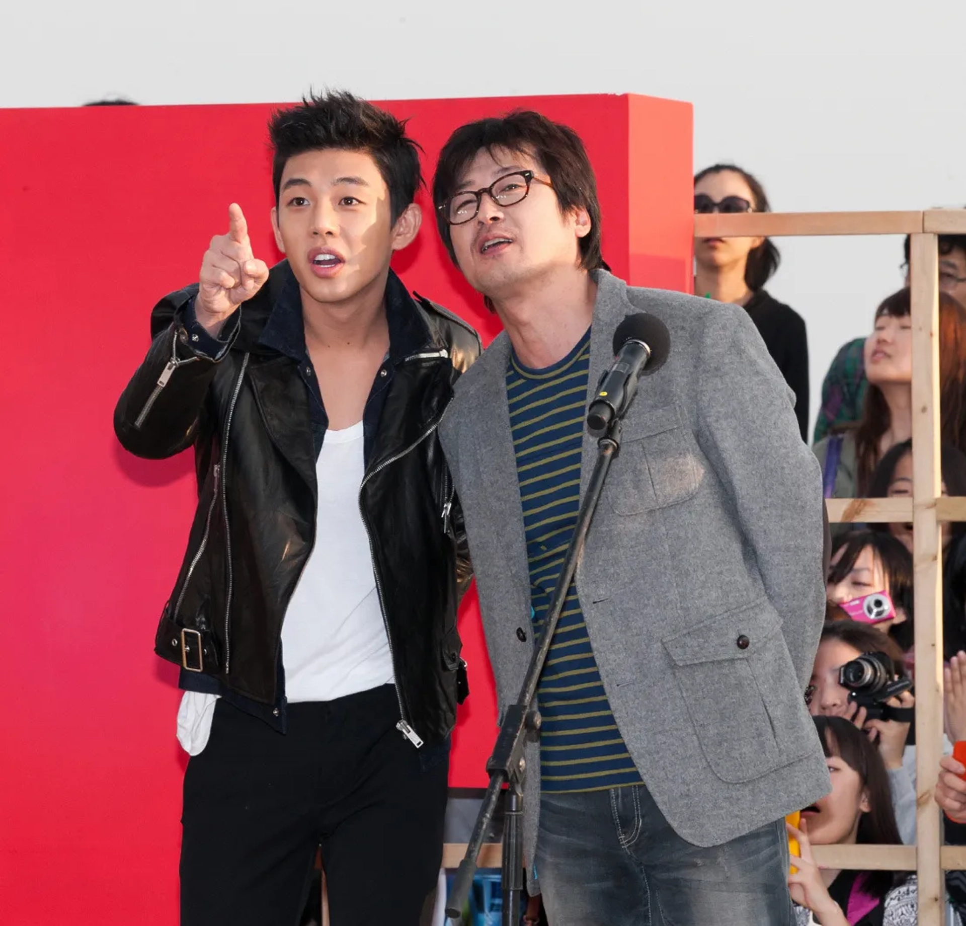 Kim Yoon-seok and Yoo Ah-in at an event for Punch (2011)