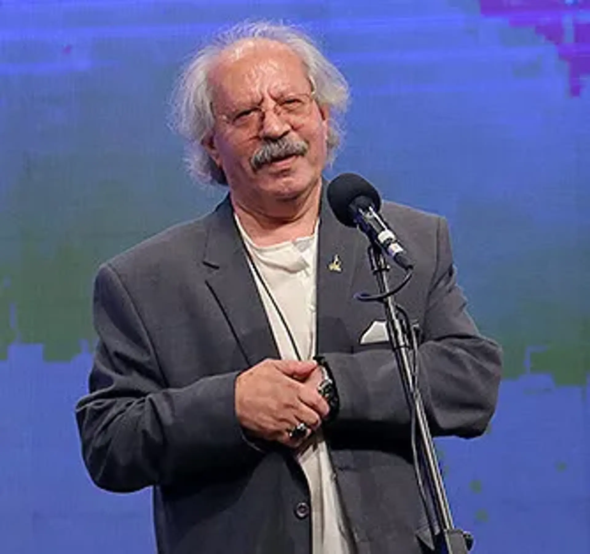 حسن  زاهدی