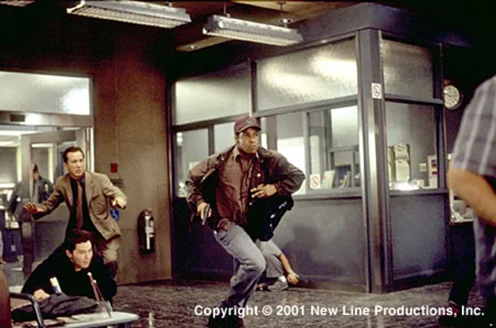 Denzel Washington, James Woods, and Shawn Hatosy in John Q (2002)