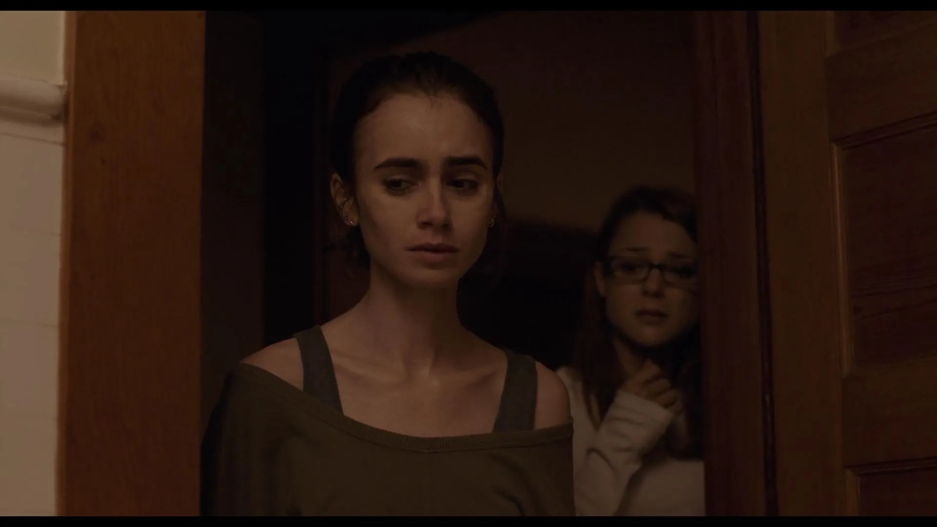 Lily Collins in To the Bone (2017)