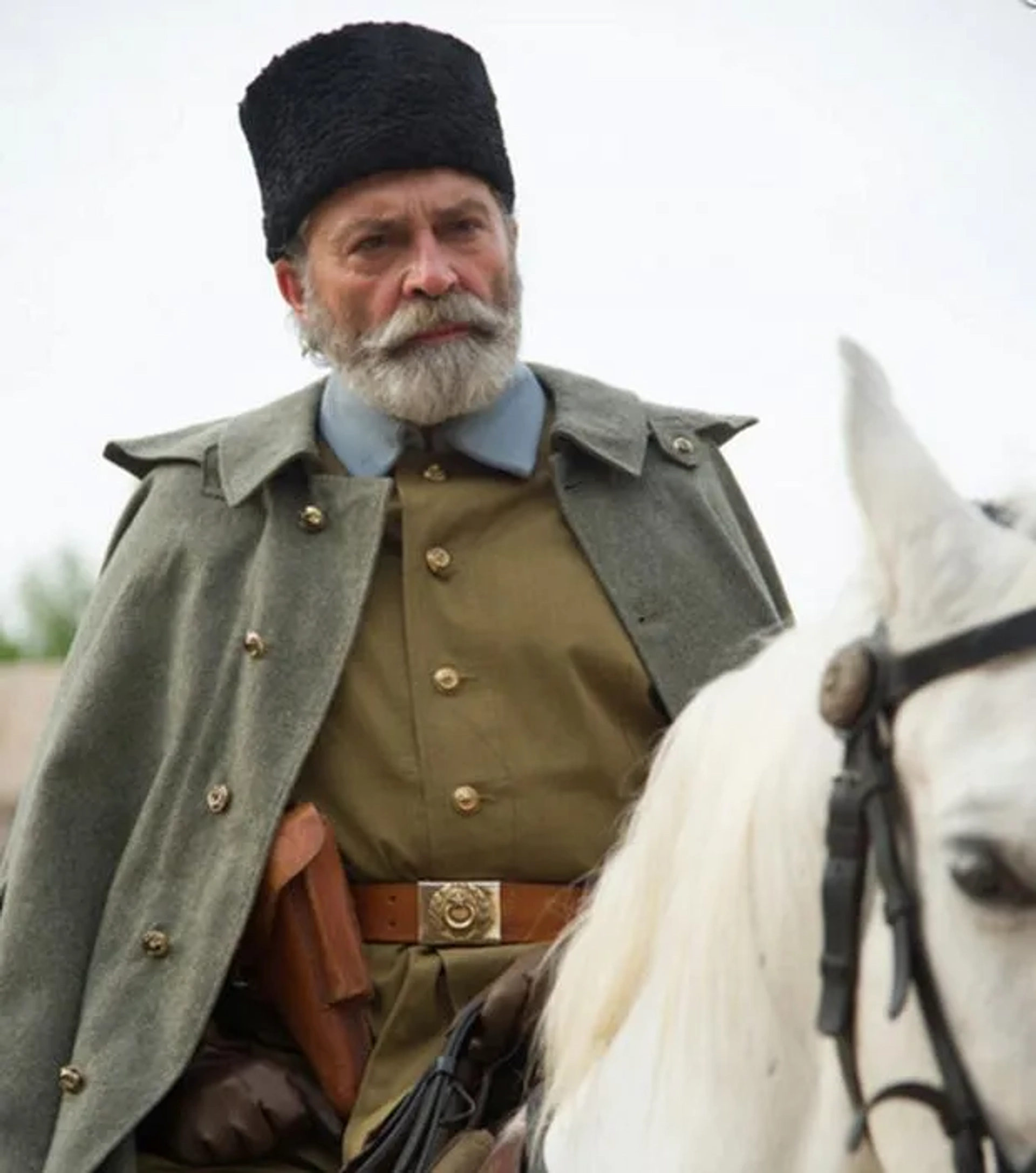 Haluk Bilginer in The Ottoman Lieutenant (2017)