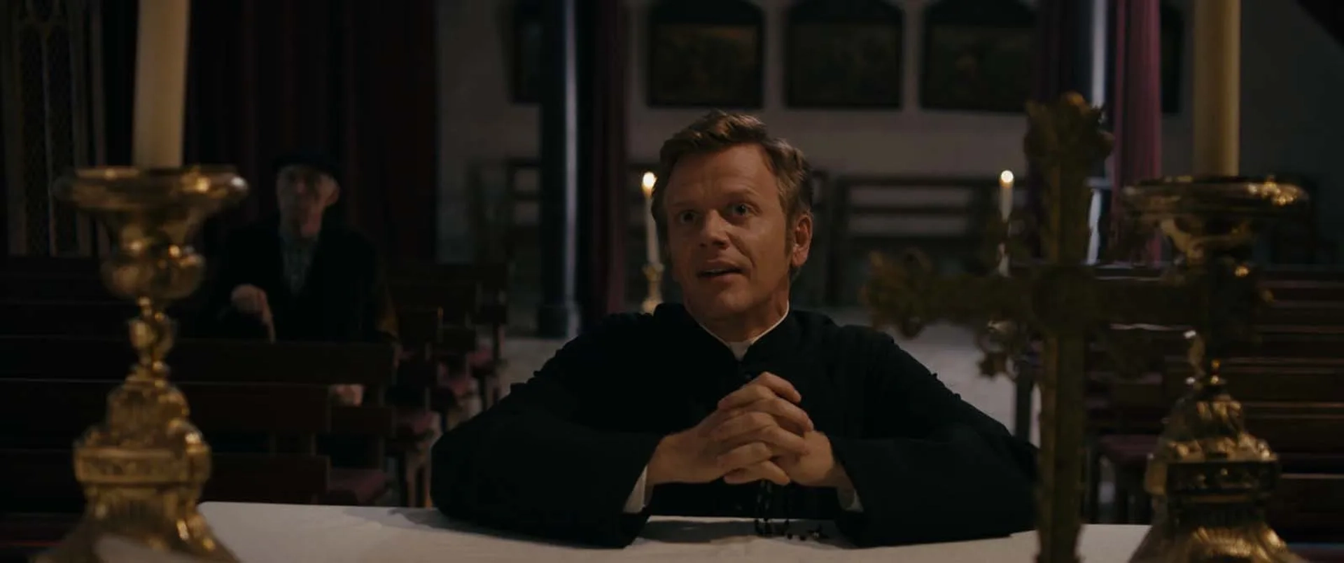 Alex Lutz in Knock (2017)