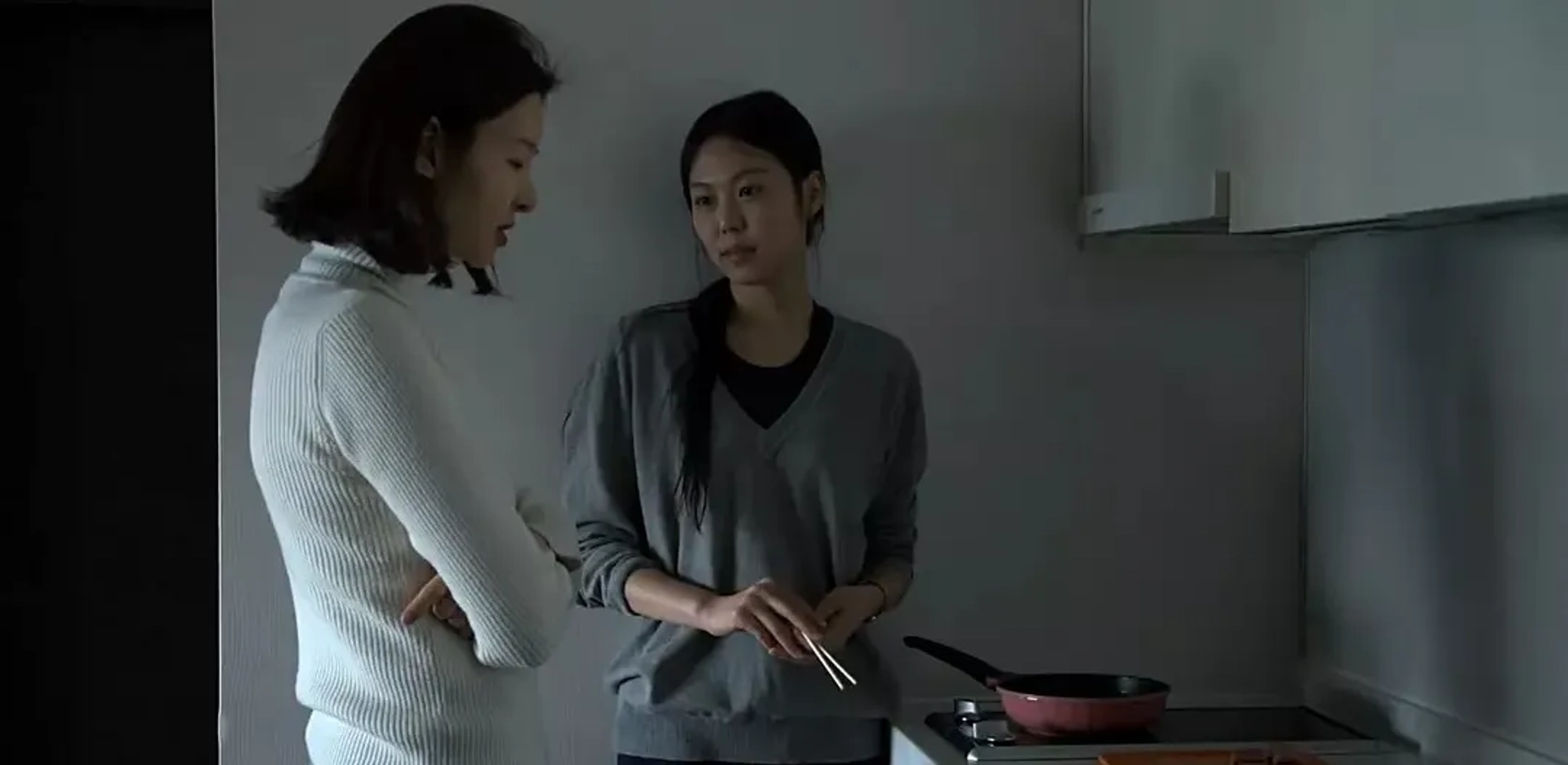 Kim Min-hee in On the Beach at Night Alone (2017)