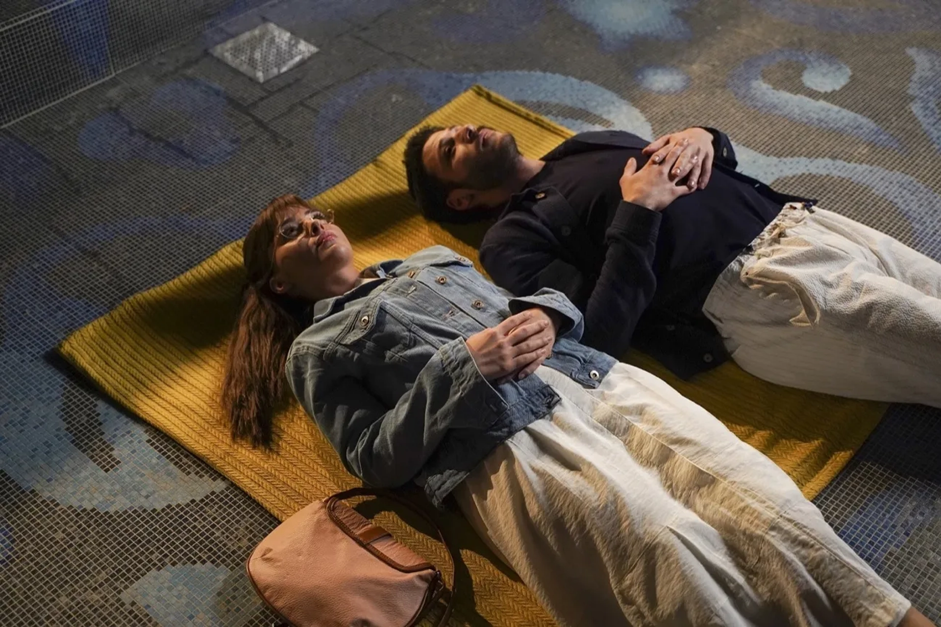 Bensu Soral and Kubilay Aka in Glass Ceilings (2021)
