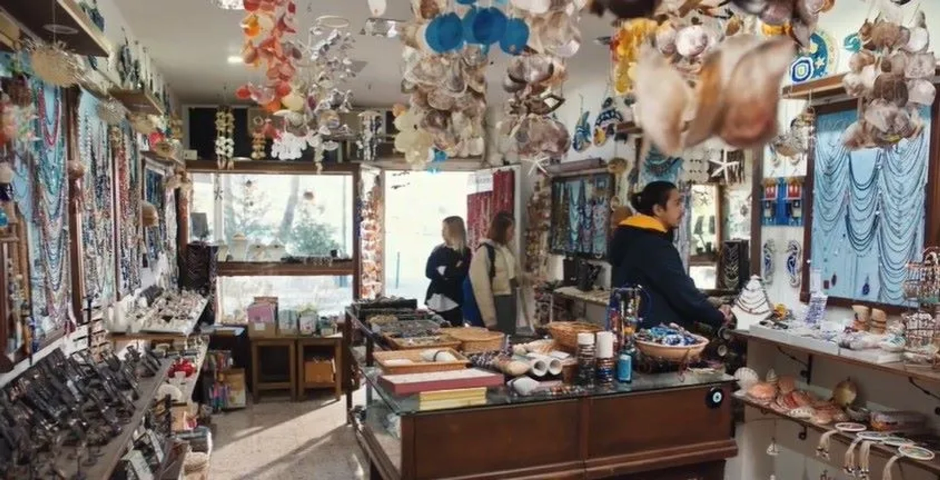 Gürberk Polat and Amina Koyuncular in The Blue Exile (2023)