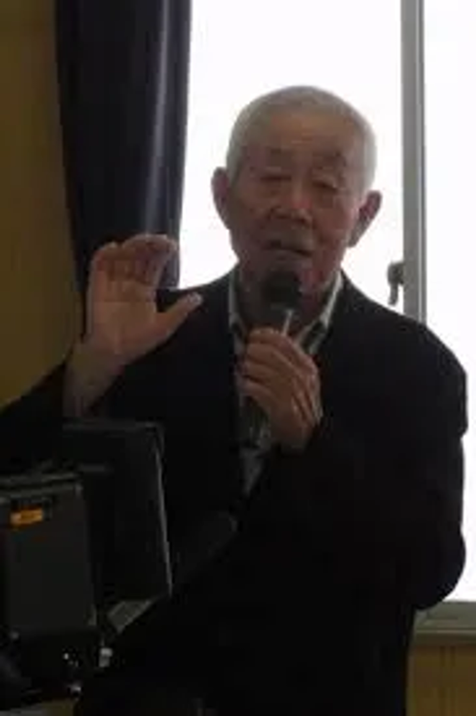 یونزو مائدا
