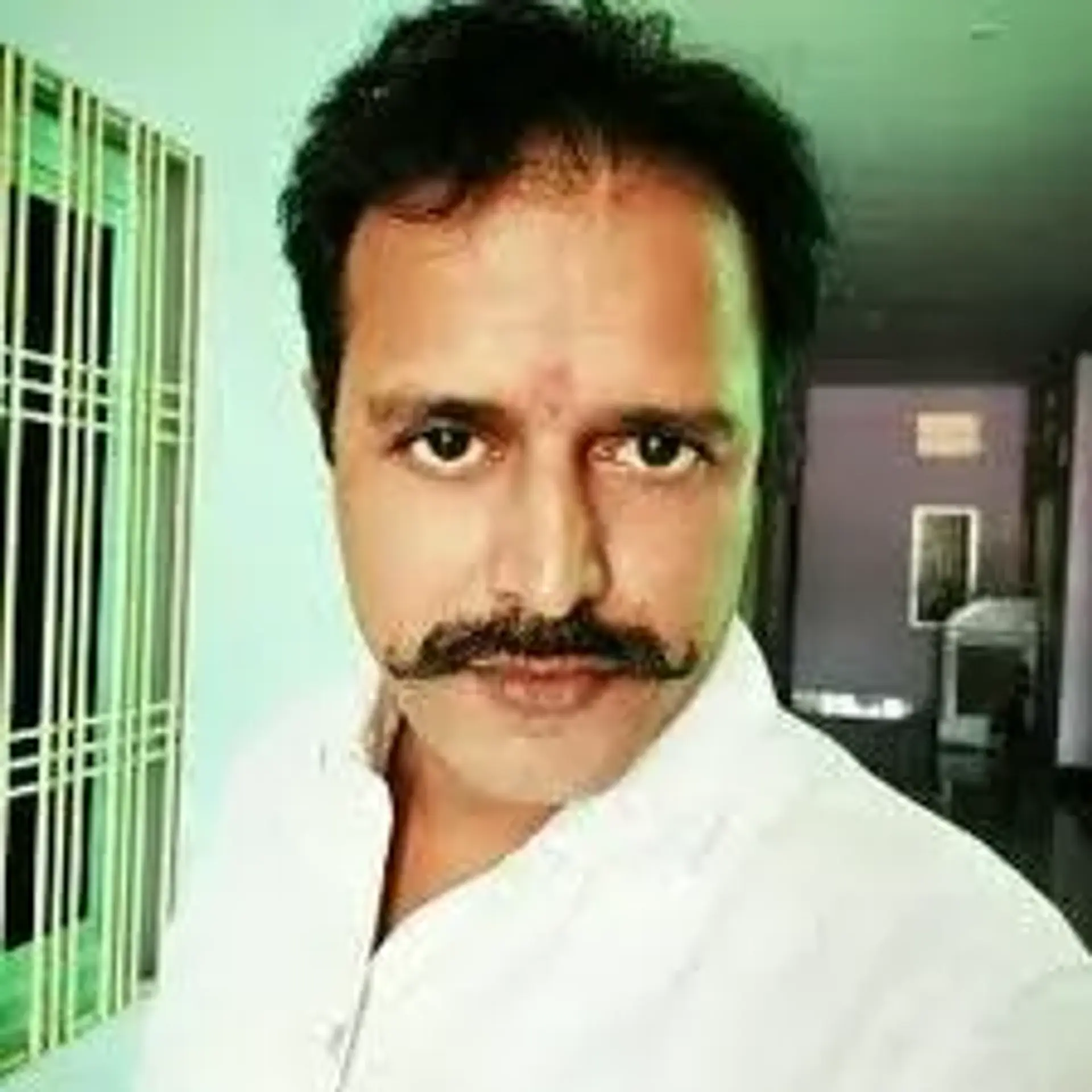 راجنیش  خلار