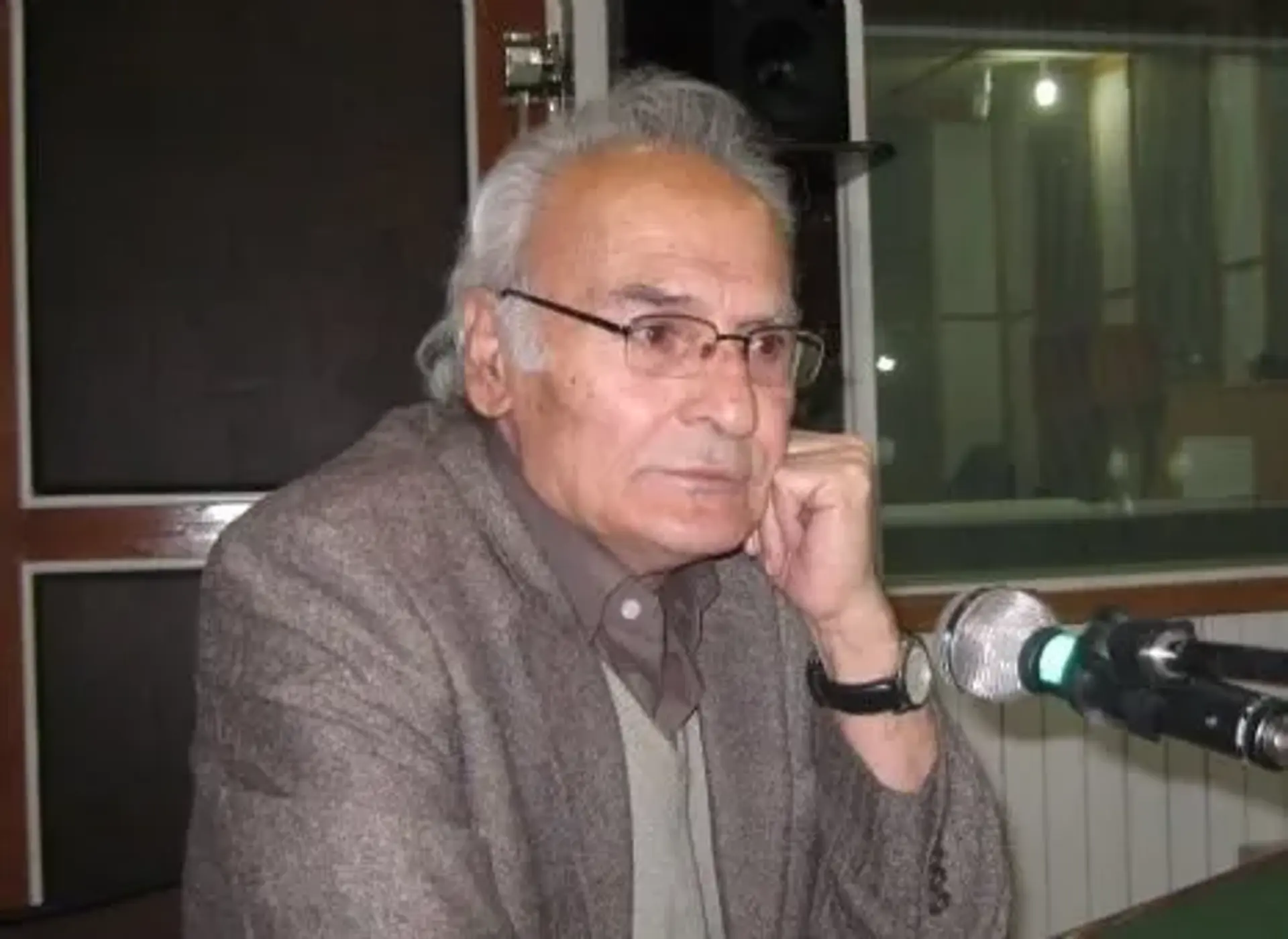خسرو فرخزادی