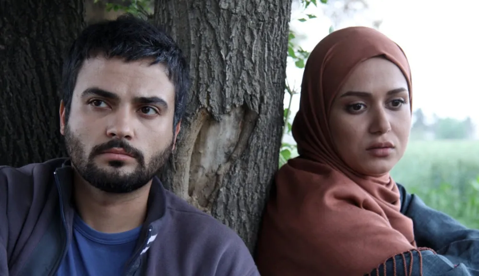 سریال پنج کیلومتر تا بهشت (Panj Kilometr ta Behesht 2011)