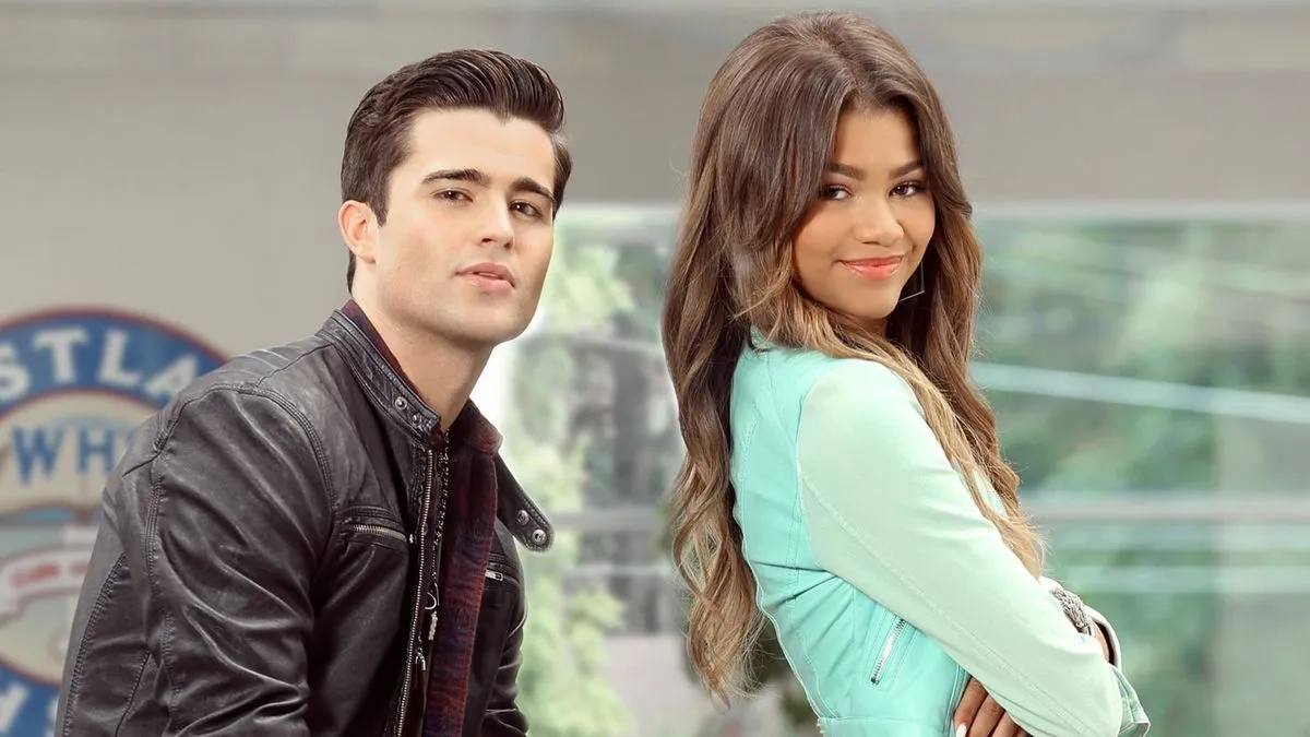 فیلم زاپ شده (Zapped 2014)