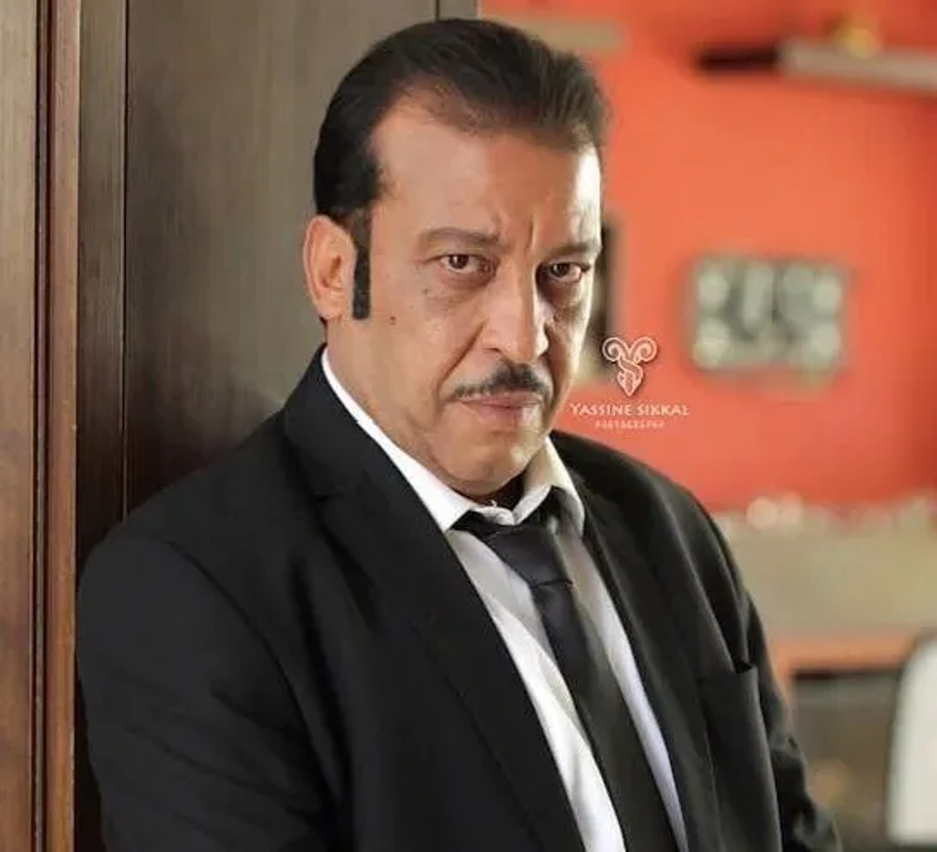 عزیز داداس