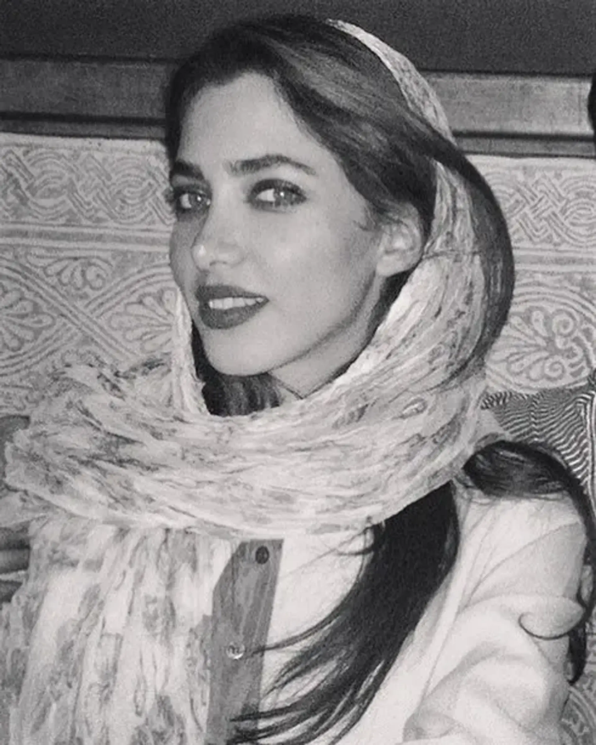 پریا مجللی