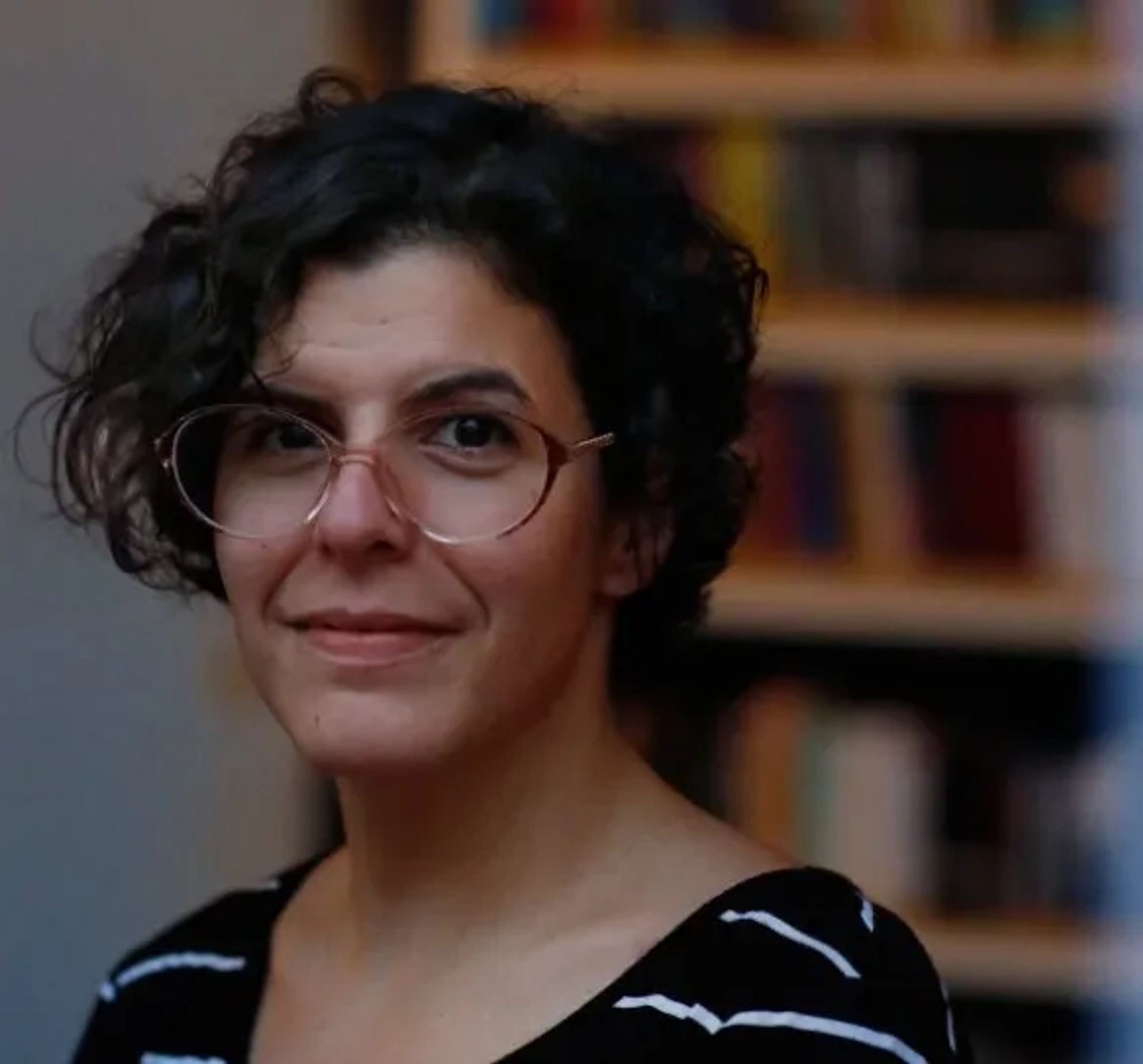 نادیا تاببارا