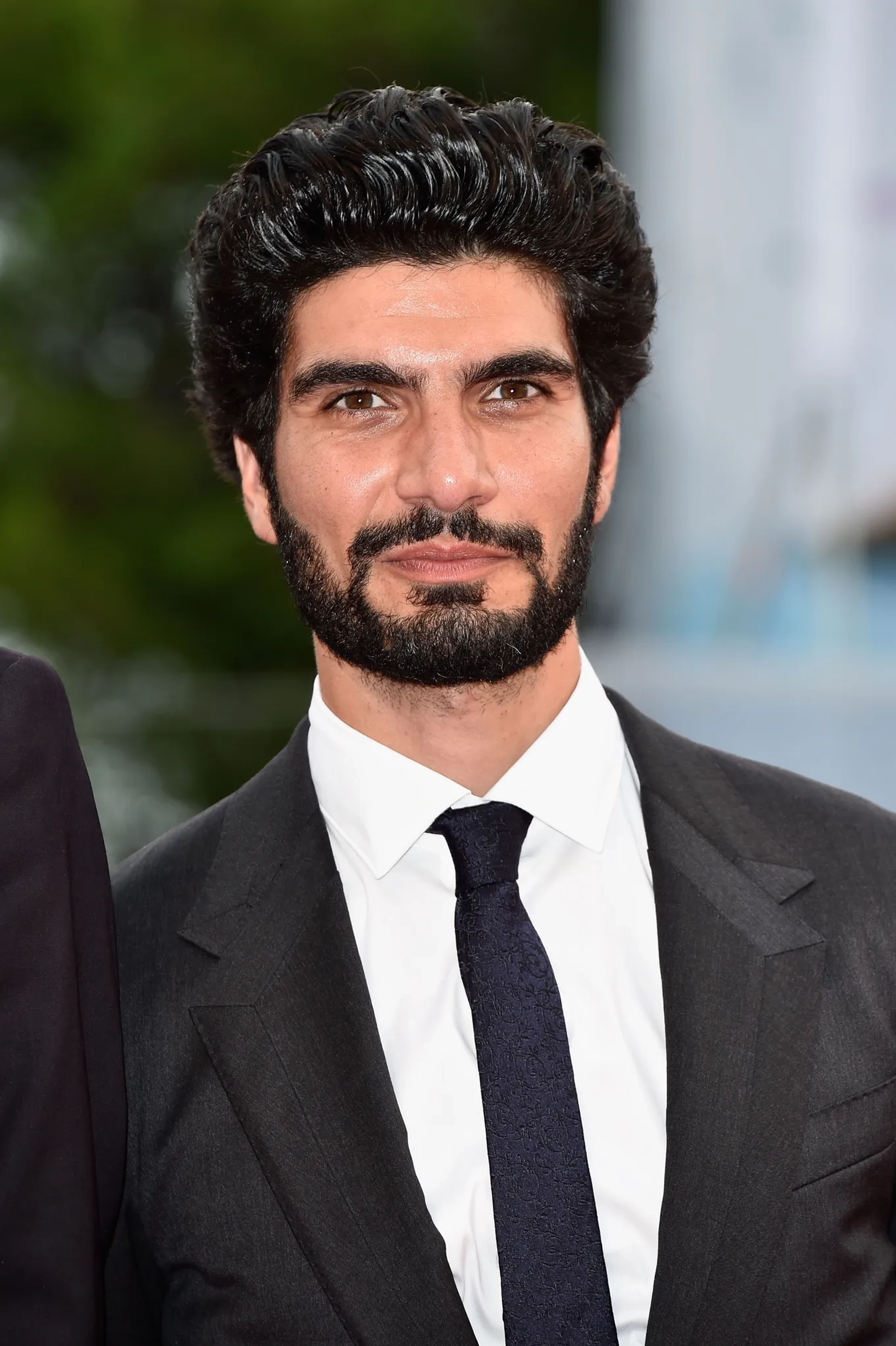 آکین قاضی