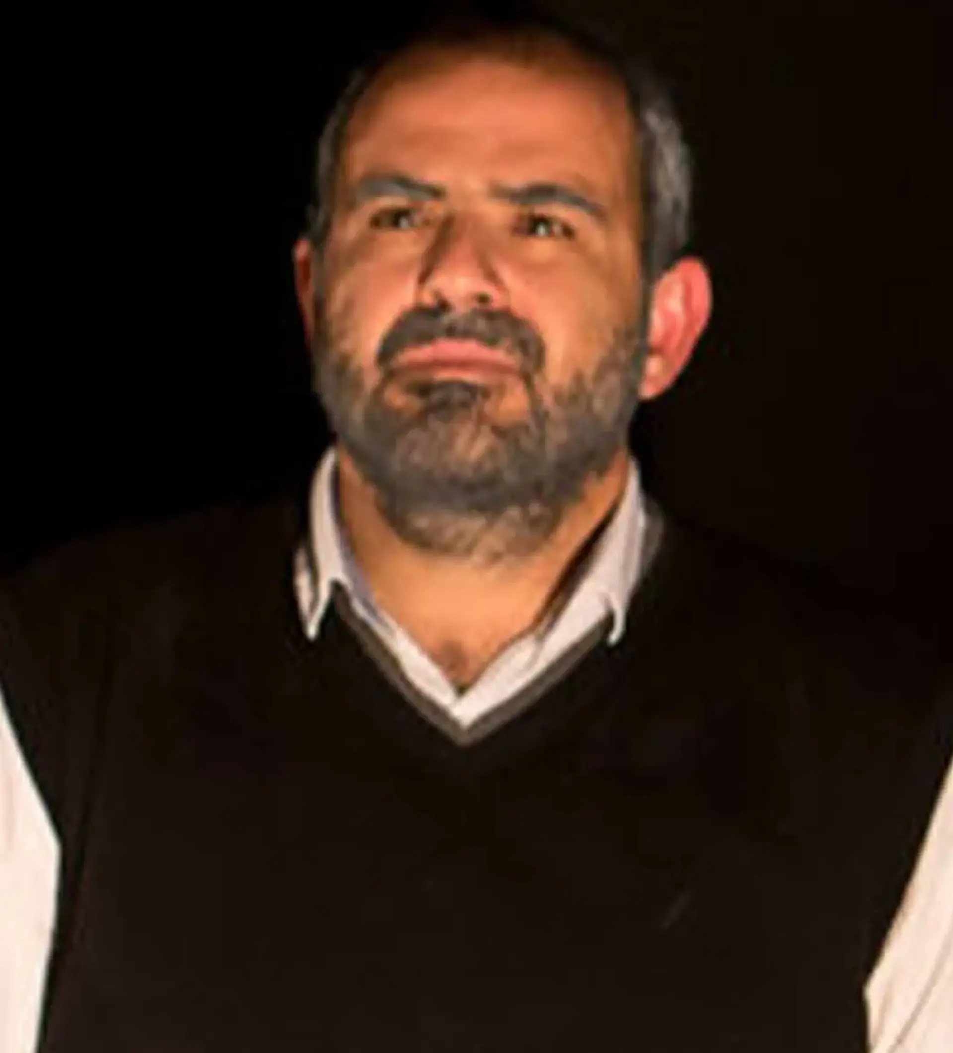 عامر هلهل