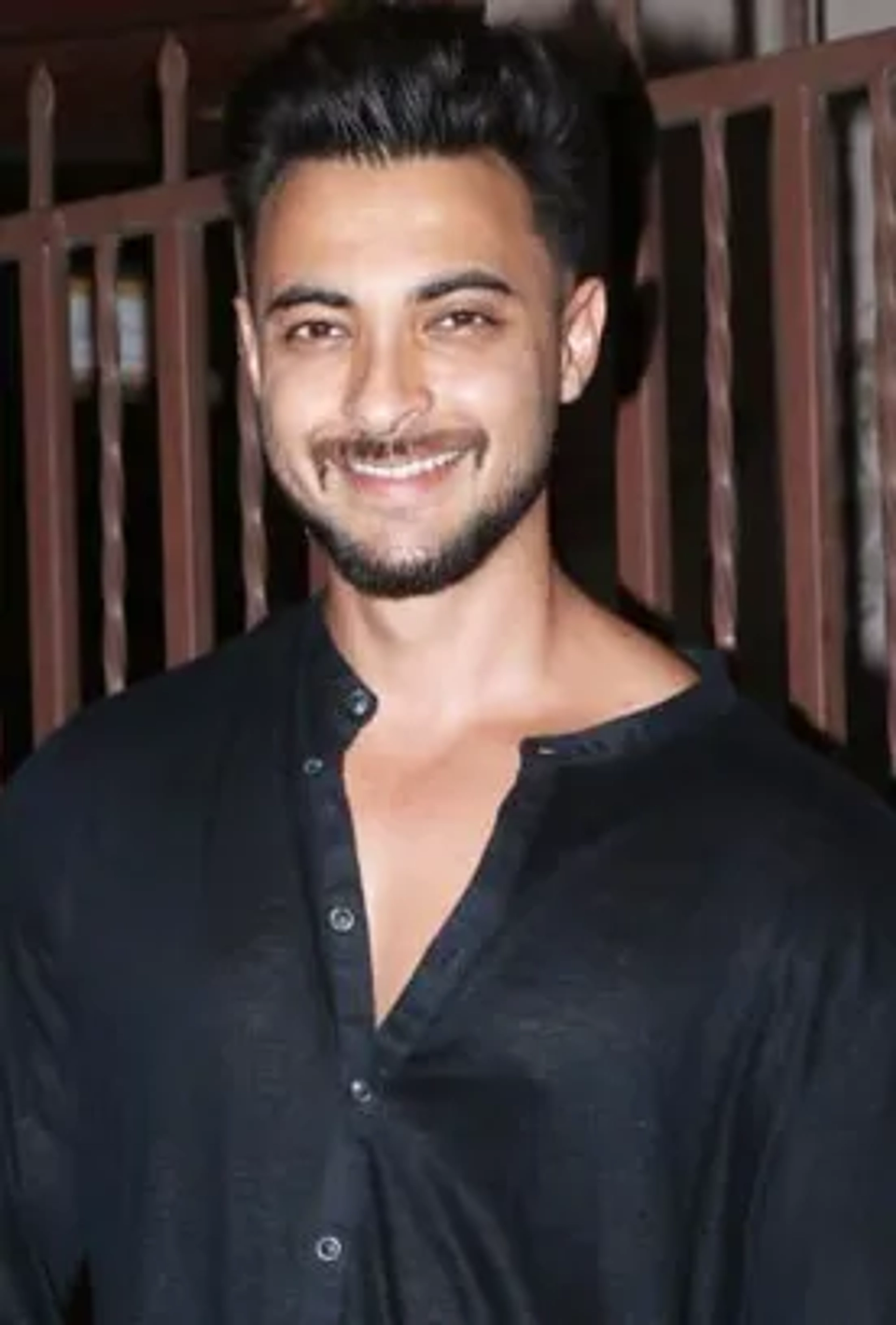 آیوش شارما