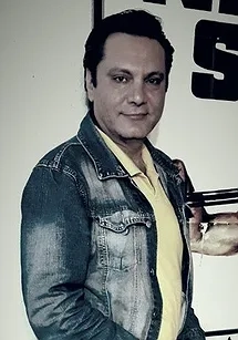 فرشید نوابی