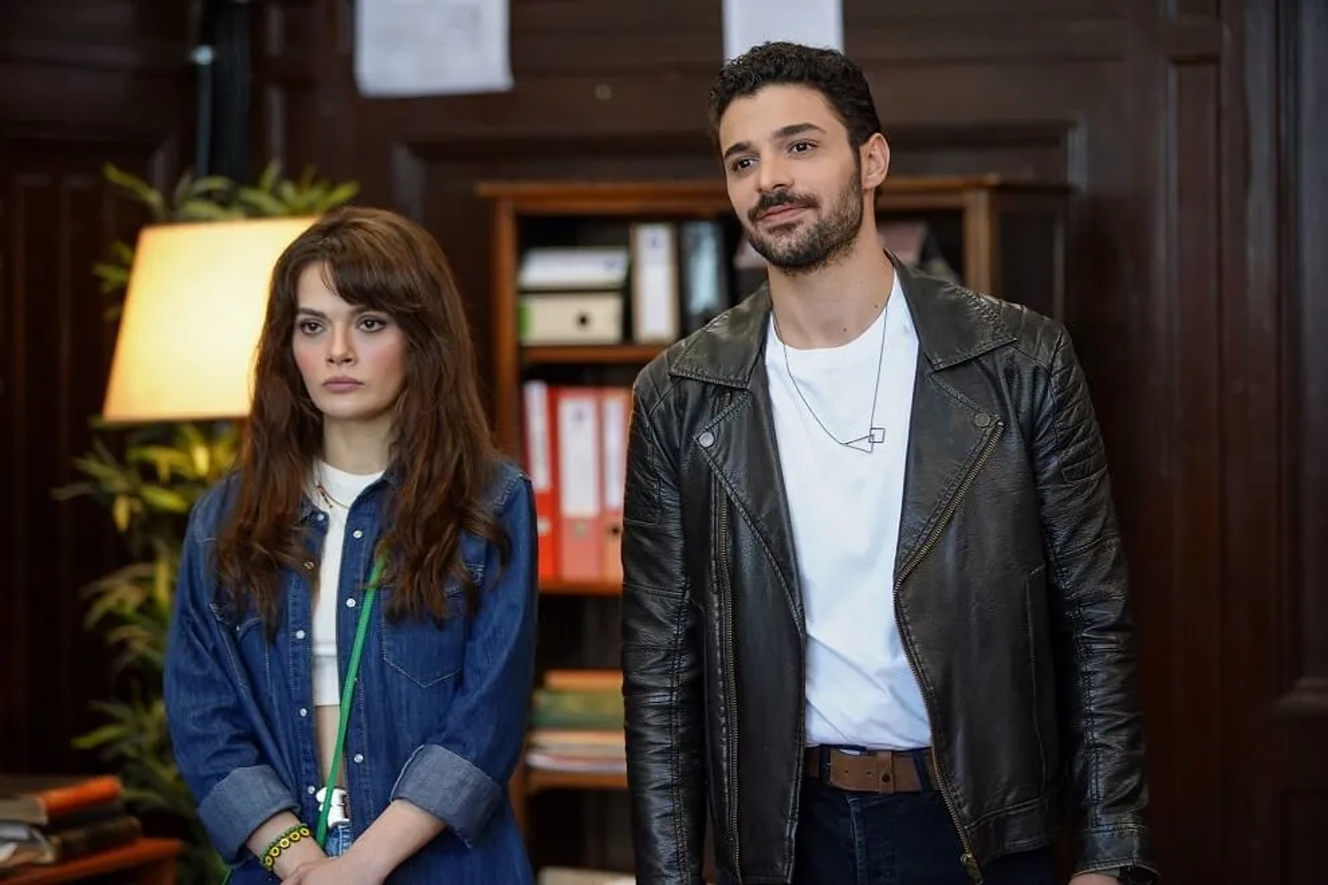 سریال محرمانه (Gizli Sakli 2022)