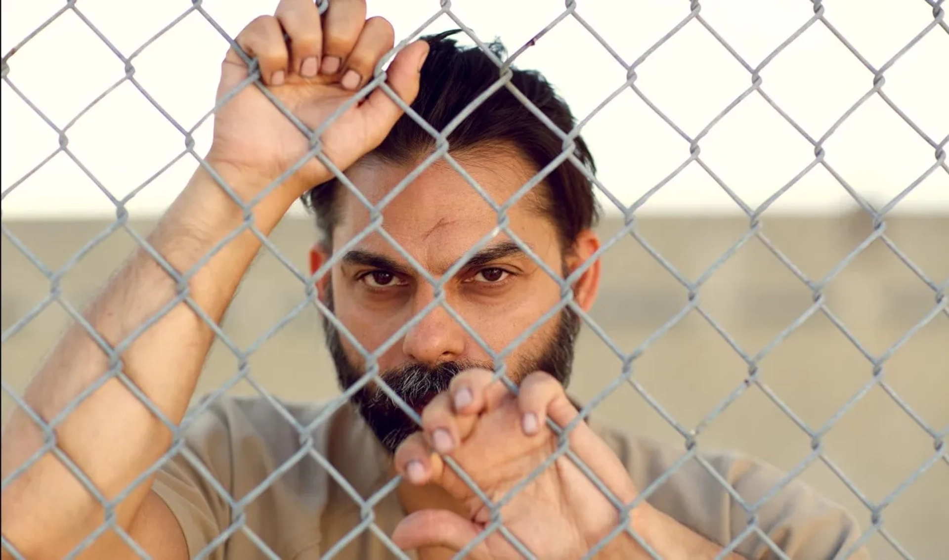 فیلم کمپ ایکس ری (Camp X-Ray 2014)