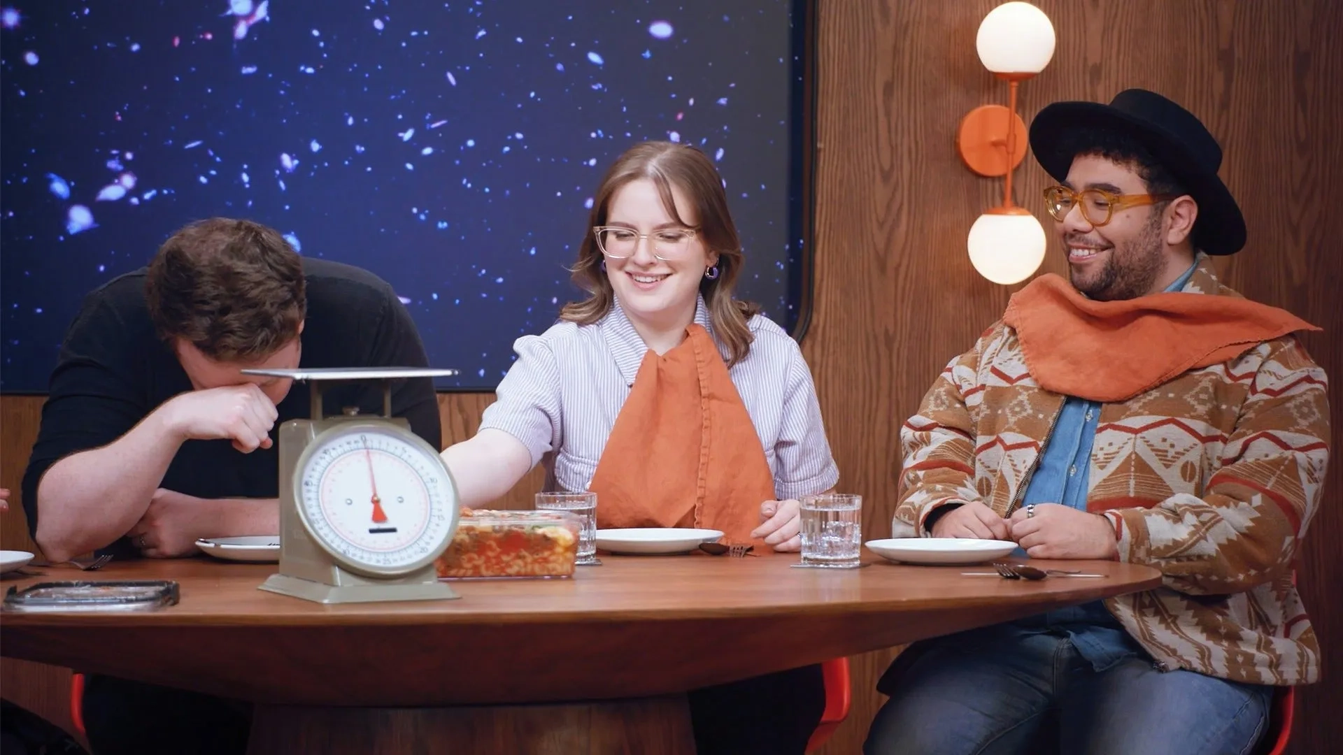 تریلر اپیزود سریال داستان ترسناک آمریکایی عشق بورز نه اسمورز ۲۰۲۴ American Horror Story Make Love Not S'mores