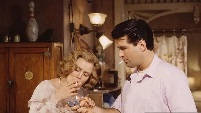 فیلم اتوبوسی به نام هوس (A Streetcar Named Desire 1995)