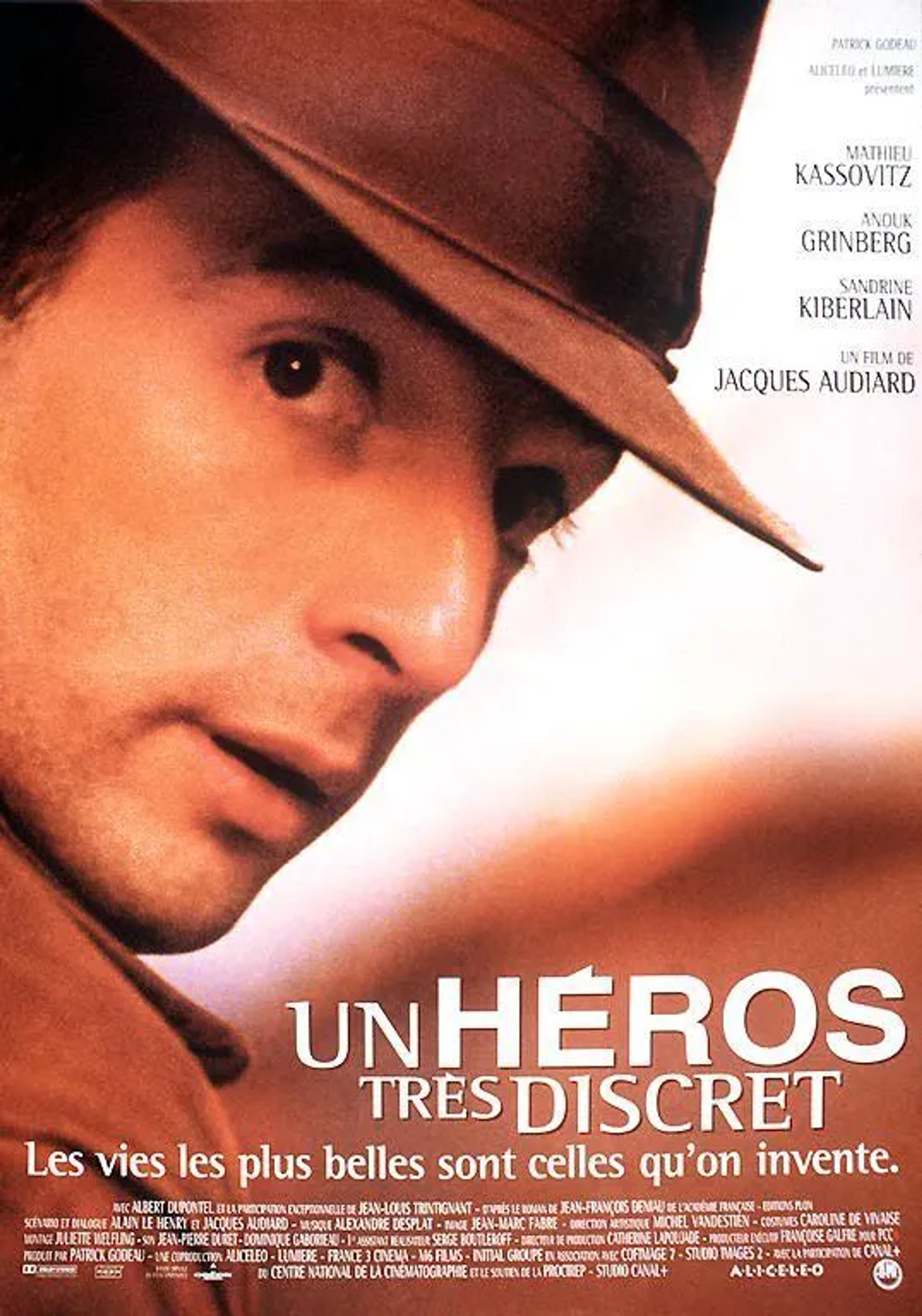 فیلم قهرمان خودساخته (A Self-Made Hero 1996)