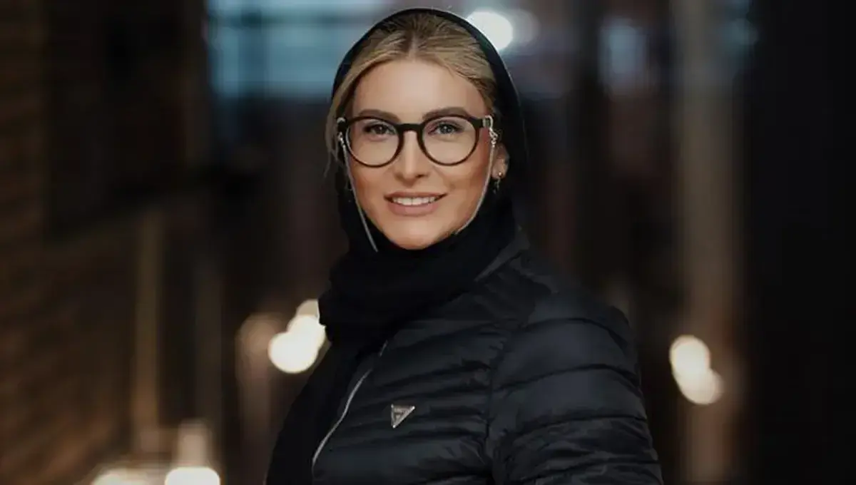 عکس‌های زیرخاکی از بچه زعفرانیه؛ فریبا نادری وقتی جوان‌تر بود!