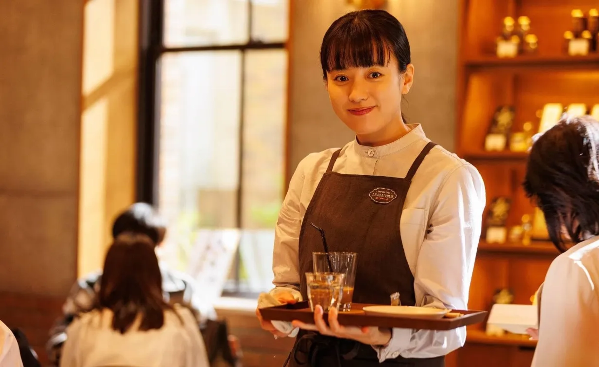 سریال عاشقان ناشناس (Romantics Anonymous 2025)