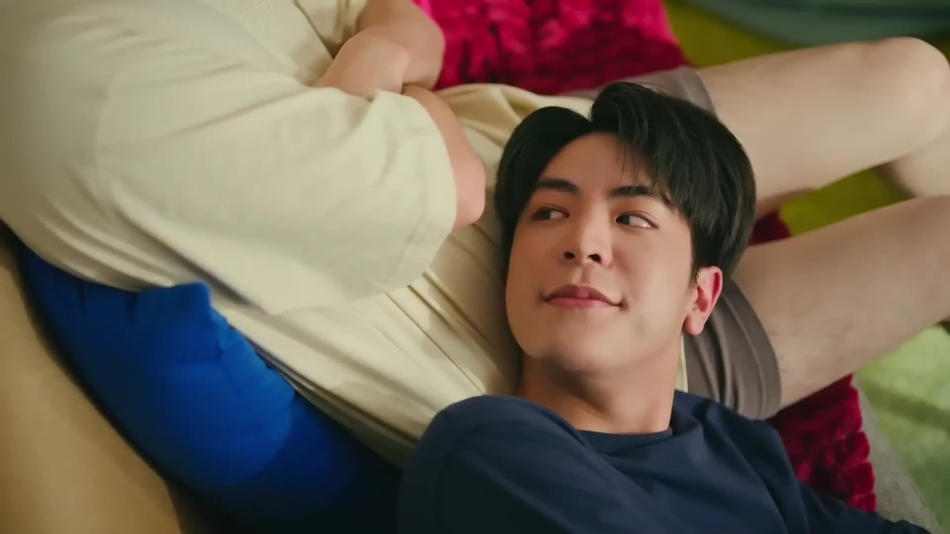 تریلر سریال شاخ به شاخ ۲۰۲۵ Head 2 Head