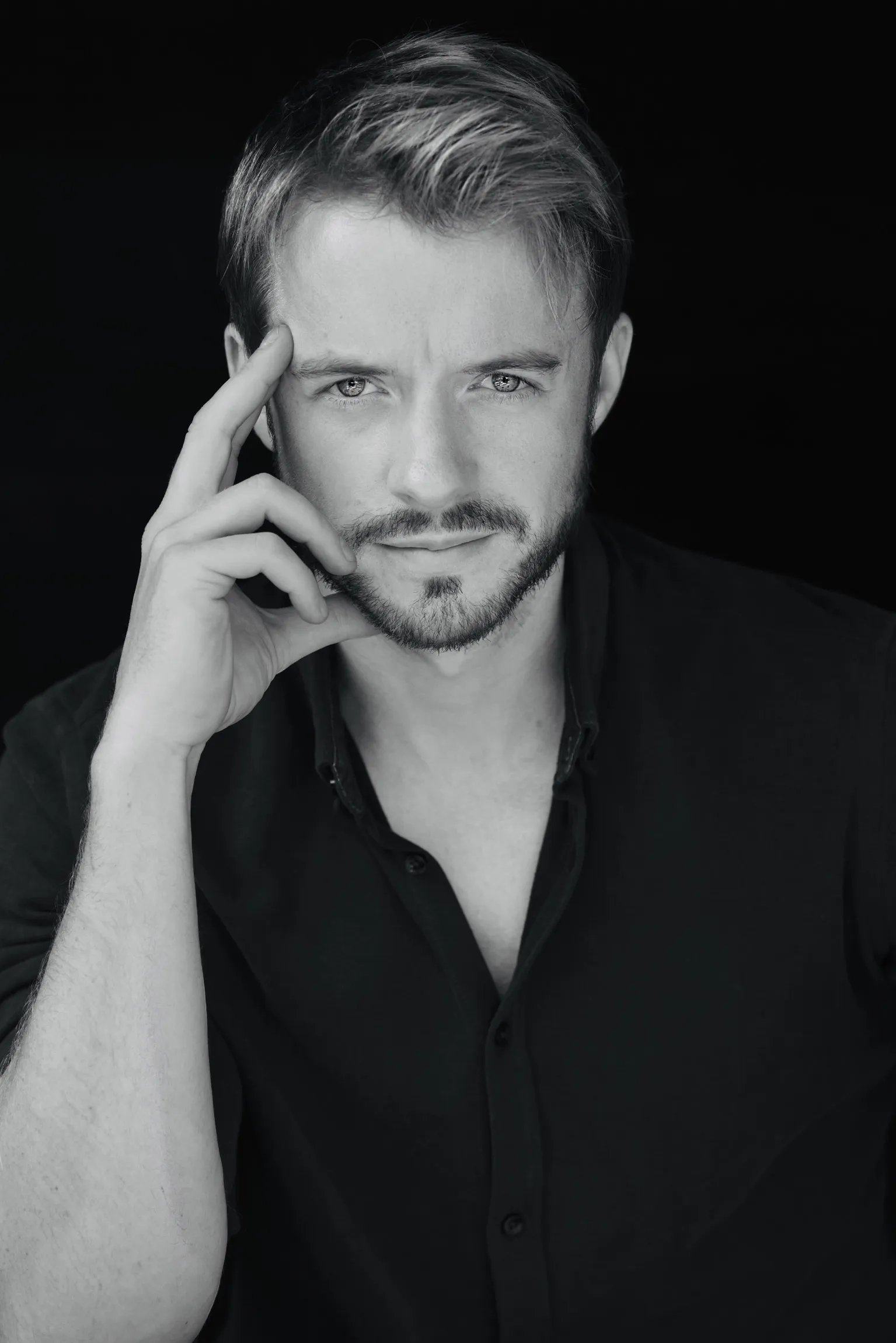 متیو جیمز توماس