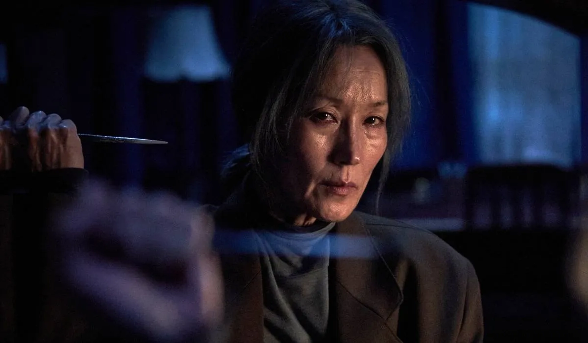 پیرزنی با چاقو