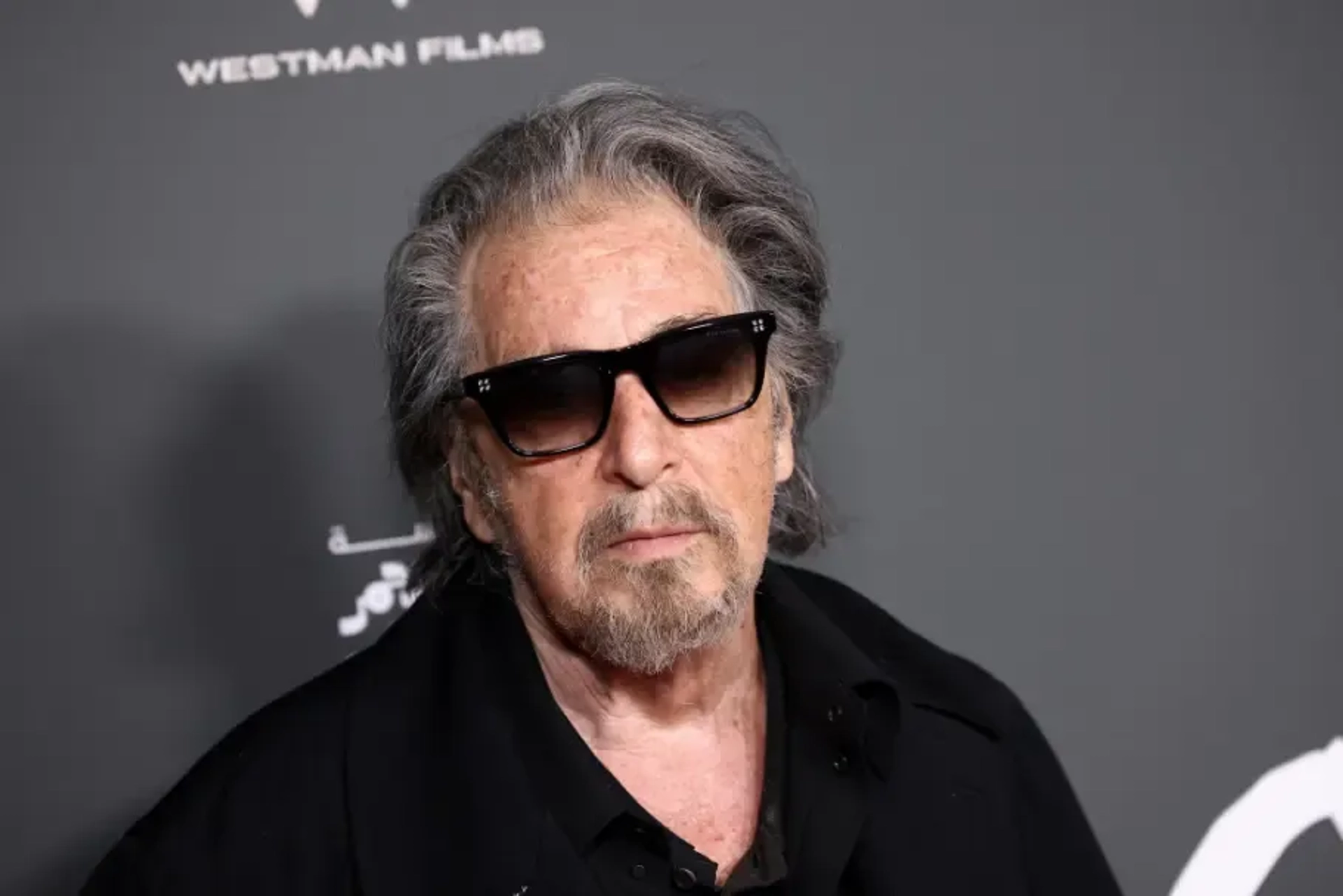 بازگشت آل پاچینو با قراردادی هشت رقمی؛ «بیلی نایت» راهی بازار فیلم آمریکا شد 