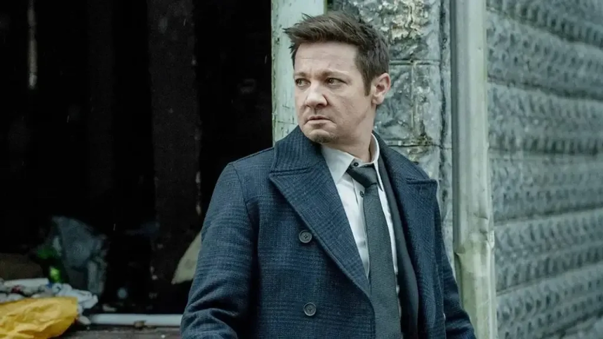 اتهامات سنگین علیه جرمی رنر؛ از ارسال تصاویر غیراخلاقی تا تهدید به اخراج از آمریکا