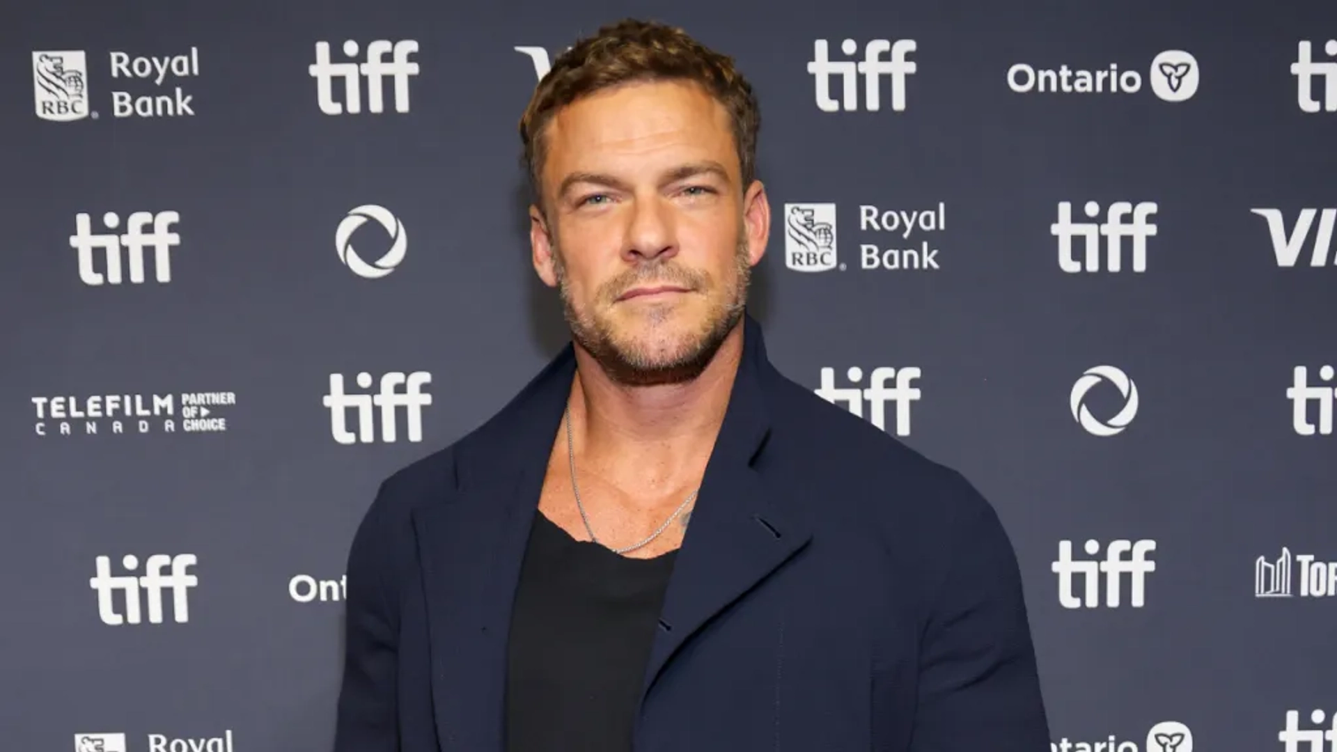 ستاره‌ی «ریچر» به دنبال نقش شرور در دنیای دی‌سی است