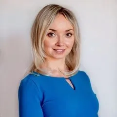 نادیا ماکسیمووا