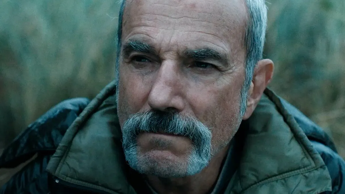 نقد داستان فیلم آنه‌مون