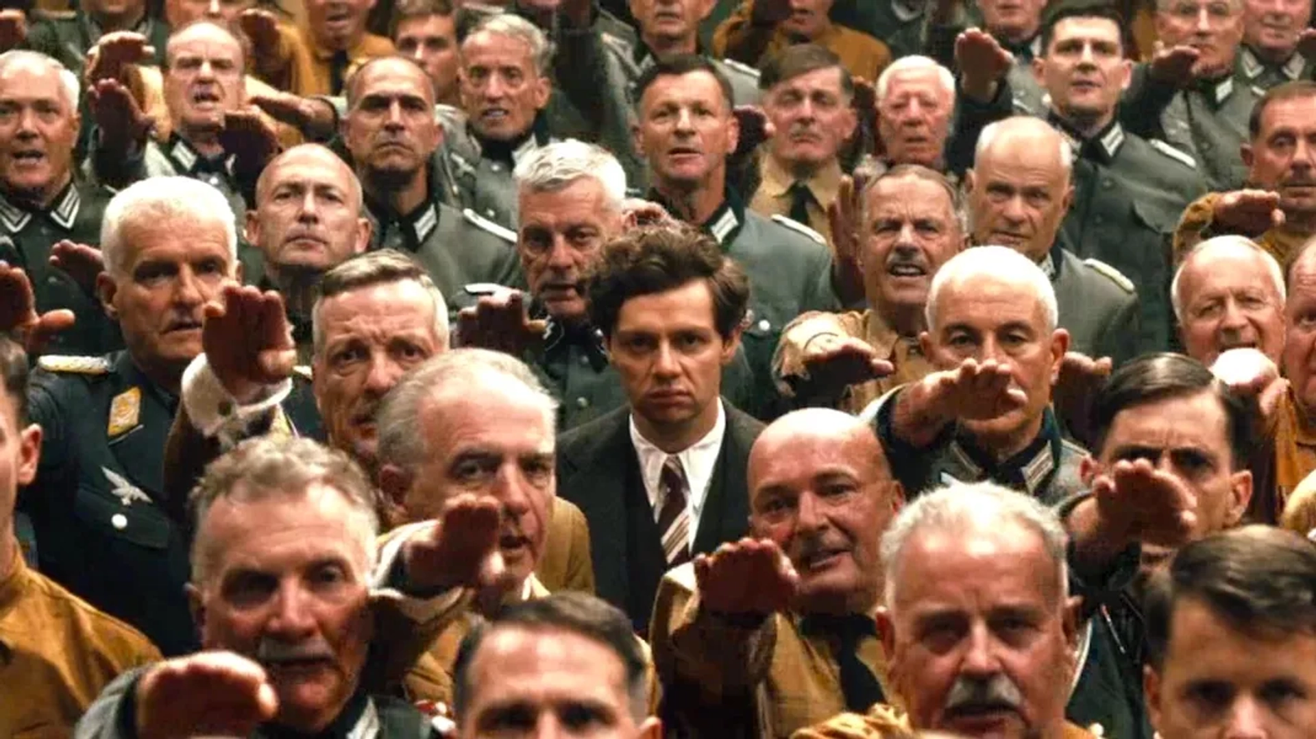  فیلم ۱۳ دقیقه (13 Minutes 2015)