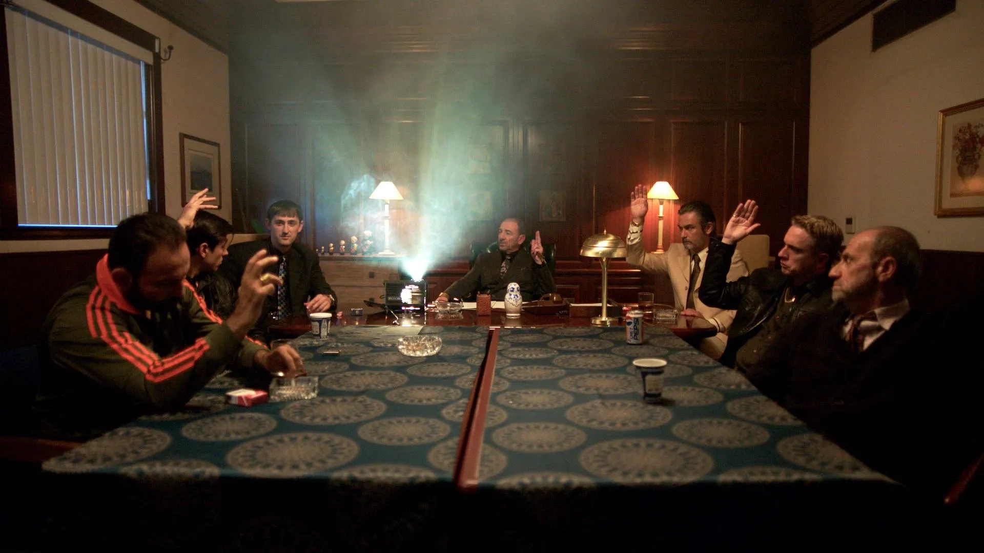 کاراگاندا: مافیای قرمز