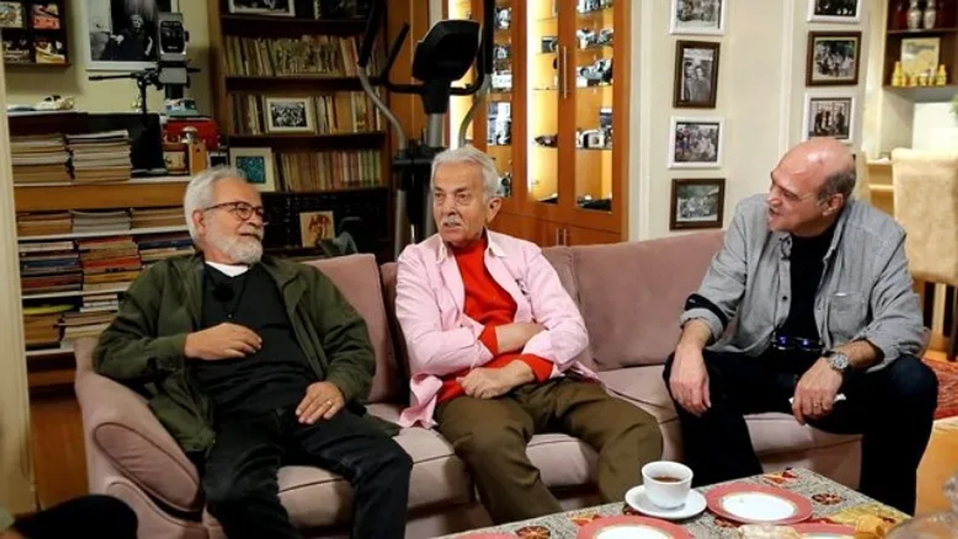 عیادت همایون اسعدیان از رضا بانکی؛ هنرمند پیشکسوتی با بیش از ۳۰۰ فیلم