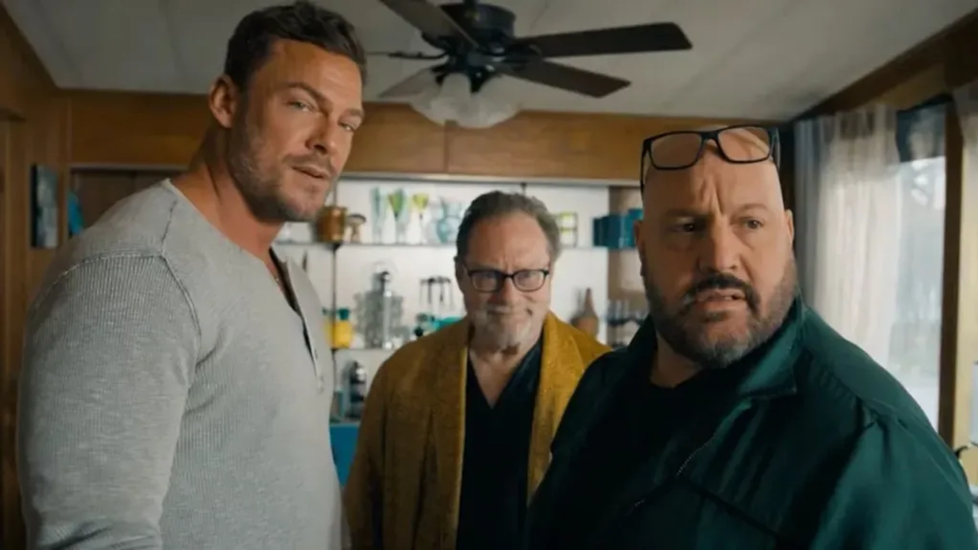 «قرار بازی» با آلن ریچسون بمباران شد؛ امتیاز فاجعه‌بار ۱۹٪ در راتن تومیتوز 