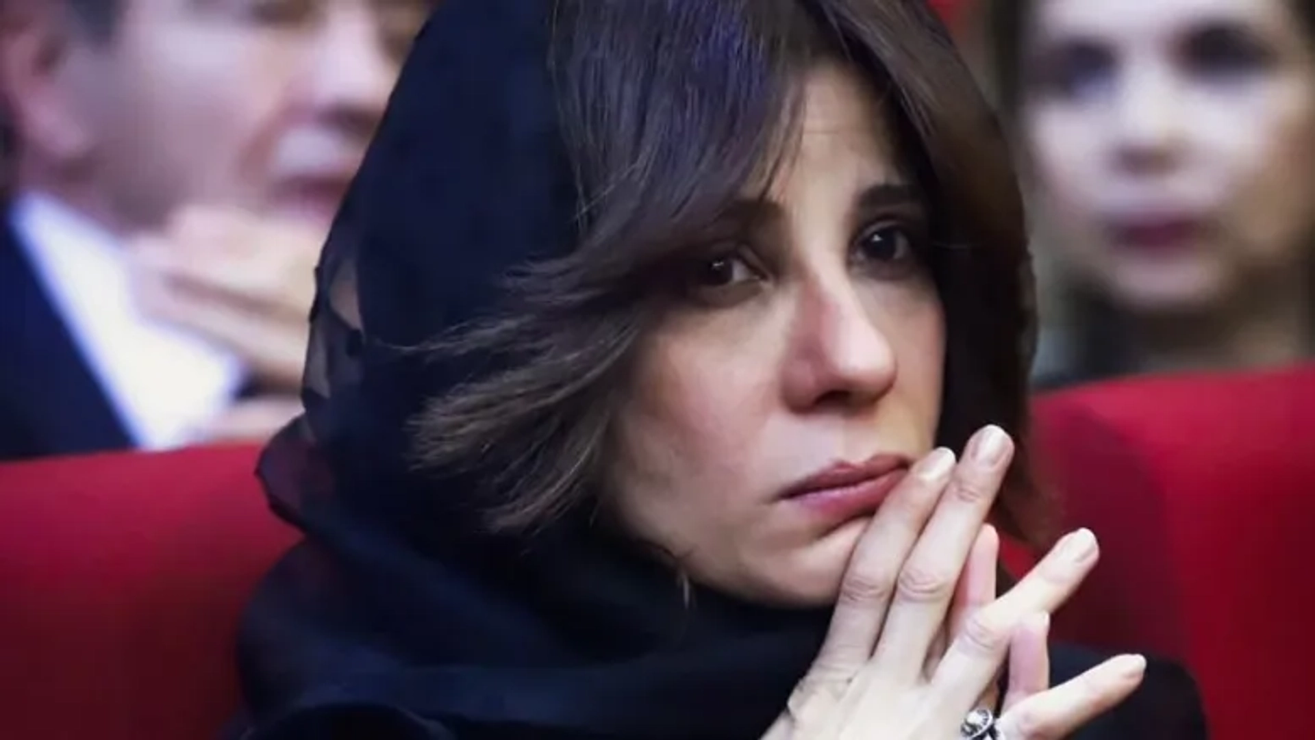 تصاویر غمگین هنرمندان مشهور در مراسم یادبود همایون ارشادی 1