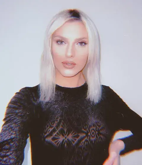 اما جونز