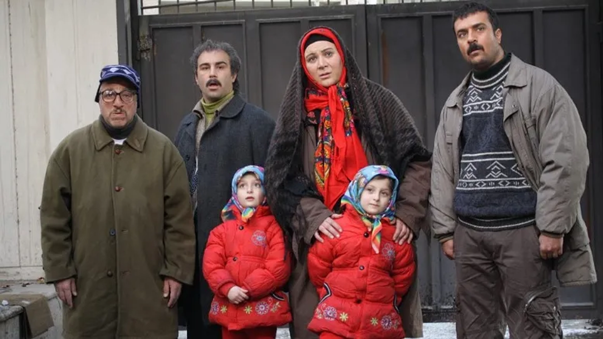 نگاهی به تصاویر شخصیت‌های سریال «پایتخت» از دیروز تا امروز 1