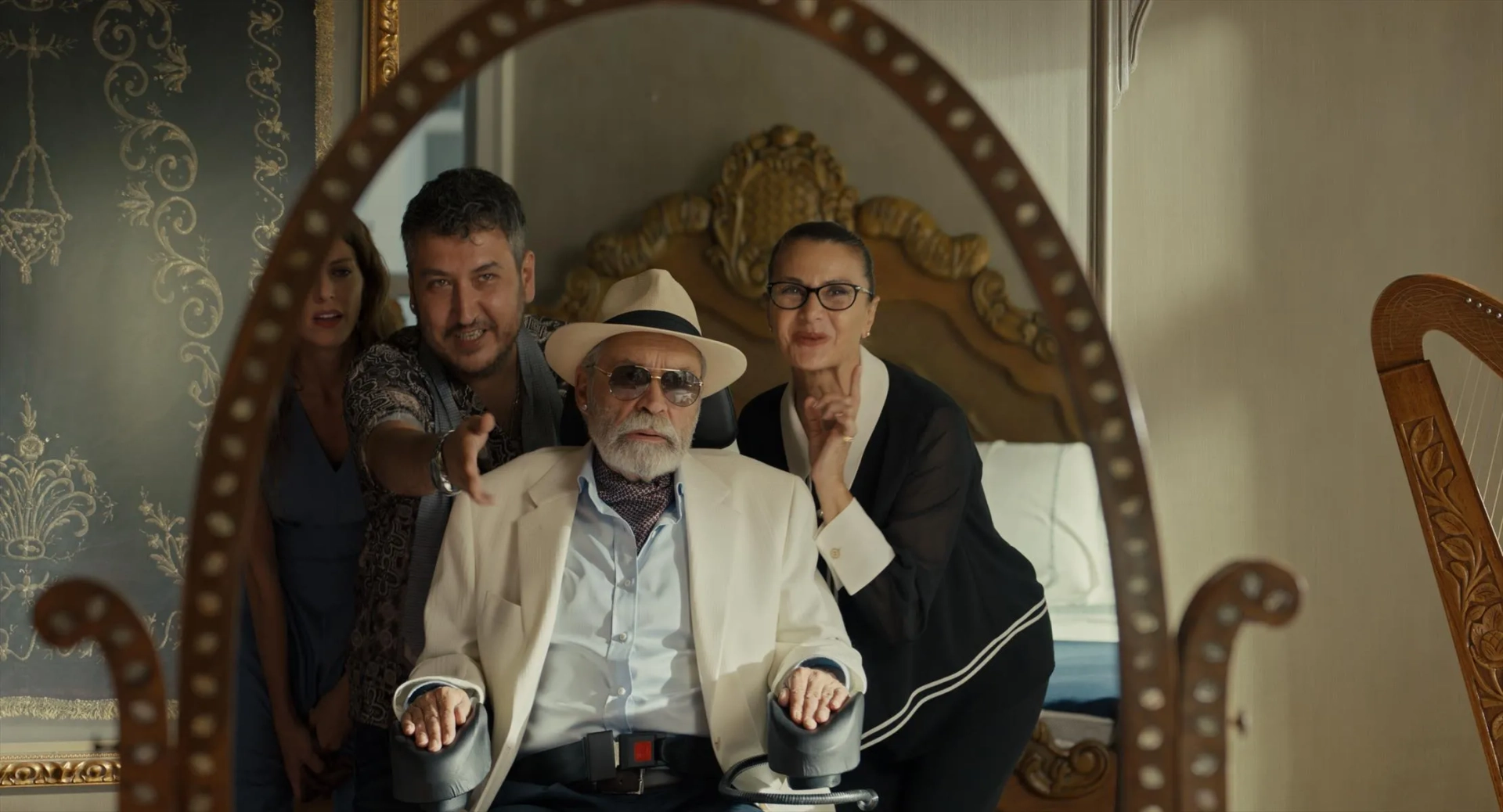 در کنار هم 2025