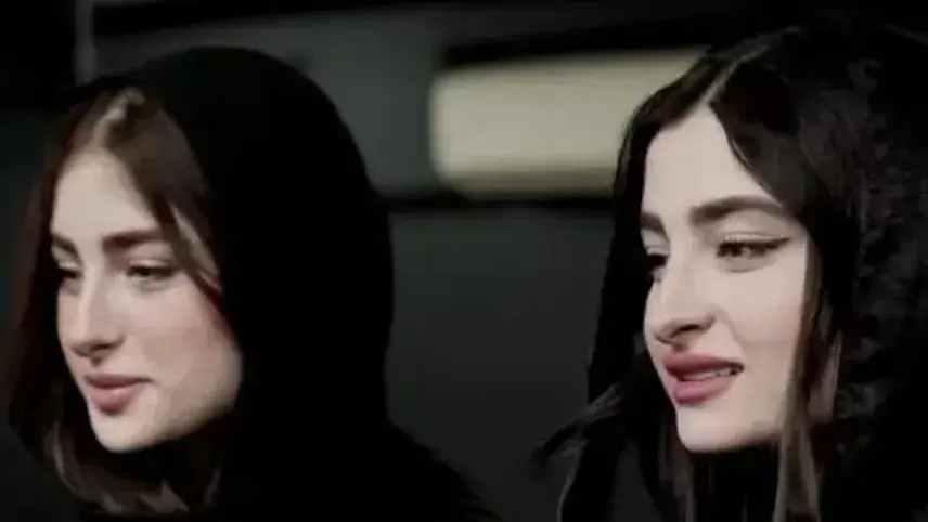 سارا و نیکا پایتخت کارگاه بازیگری برگزار می‌کنند؛ انتقادها آغاز شد