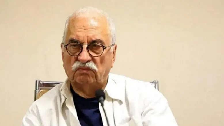 مصاحبه‌ای از هادی مرزبان که در آن از علایق خود و تئاتر می‌گوید