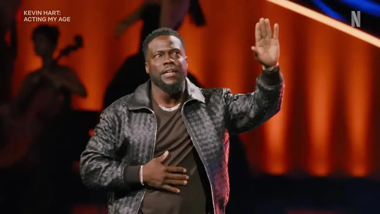 فیلم کوین هارت: متناسب با سنم رفتار میکنم (Kevin Hart: Acting My Age 2025)