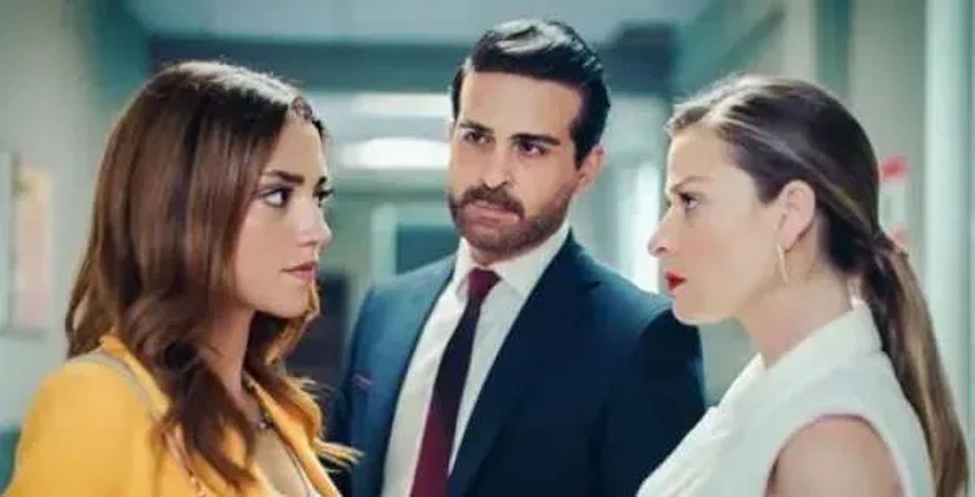 سریال کریستال (Crystal 2023)